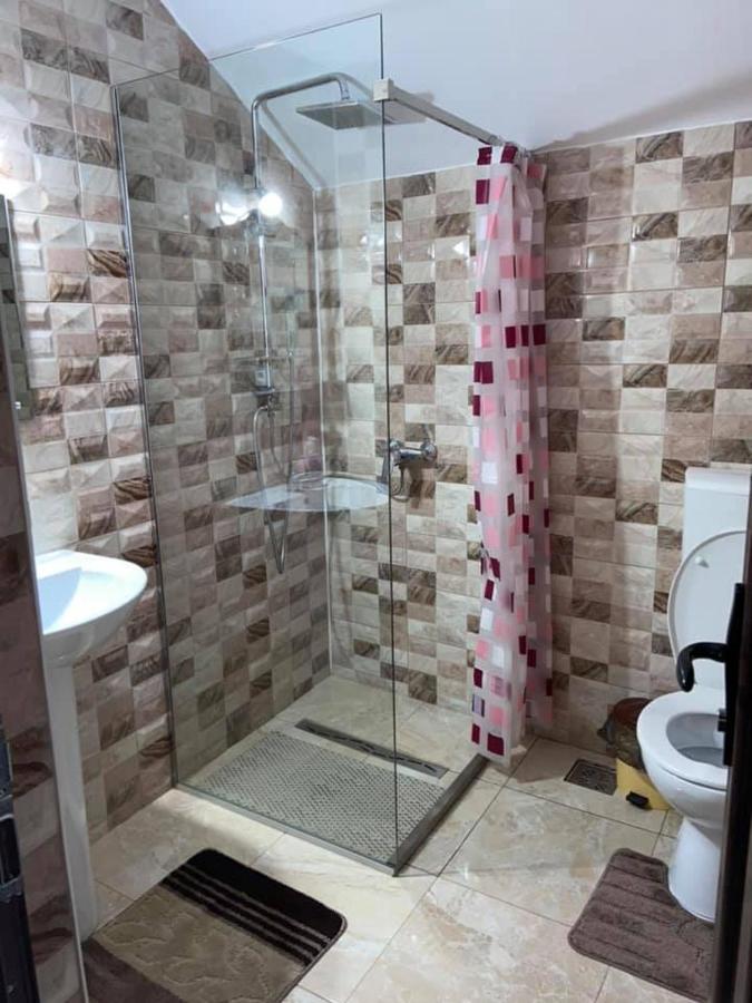 Pensiunea Casa Deny Novaci-Straini Bagian luar foto