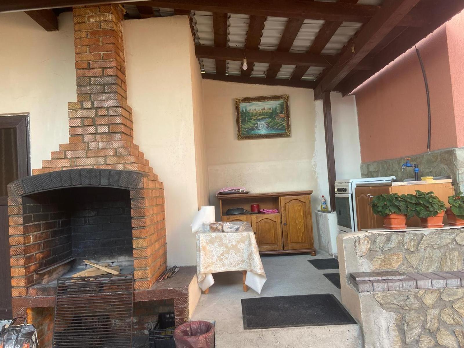 Pensiunea Casa Deny Novaci-Straini Bagian luar foto